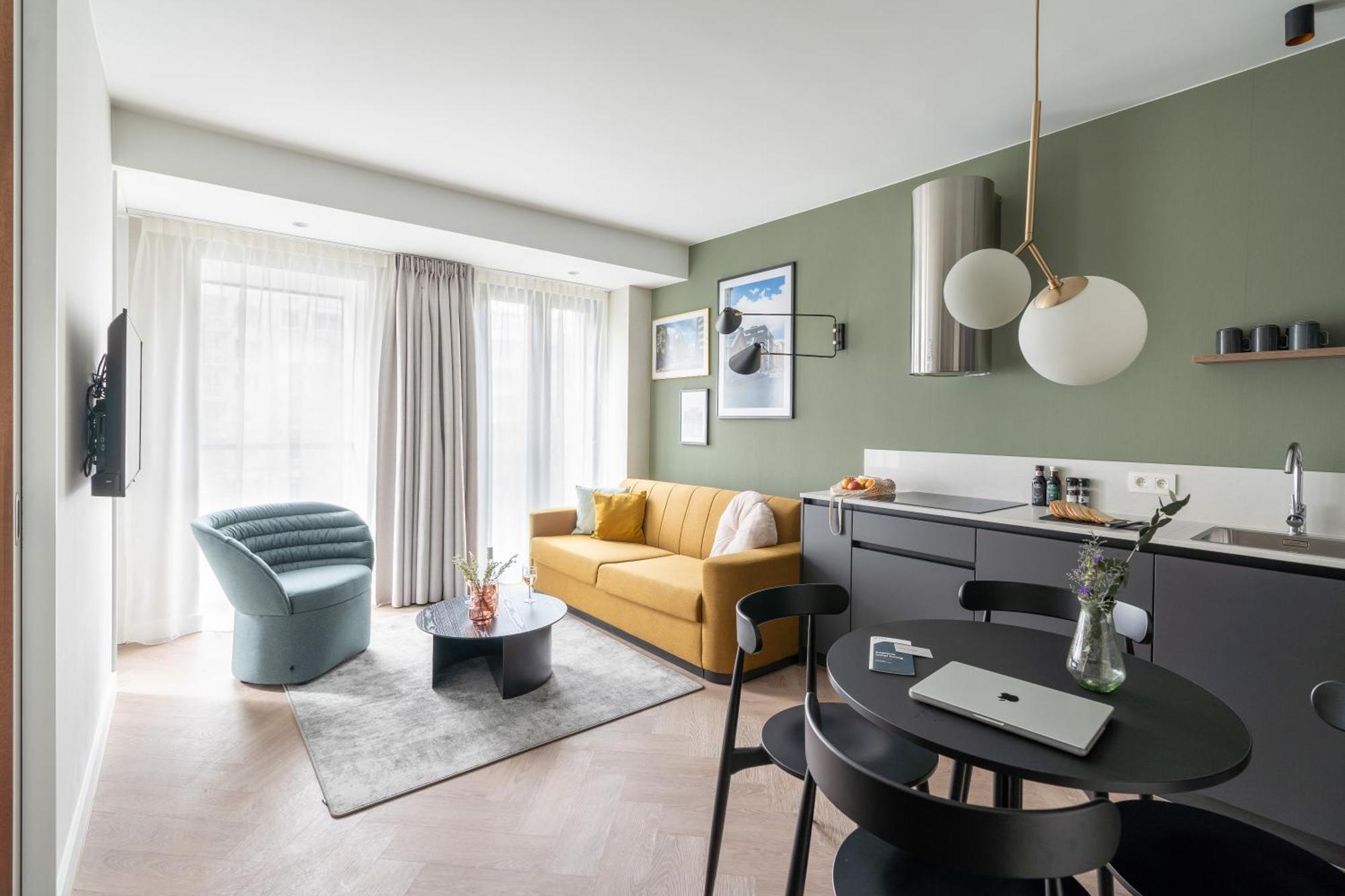 Aparthotel YAYS Antwerp Opera Exterior foto