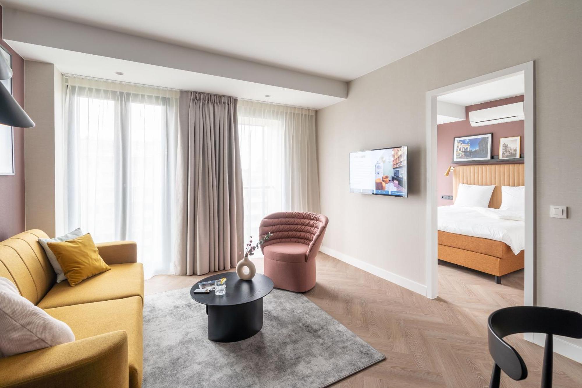 Aparthotel YAYS Antwerp Opera Exterior foto