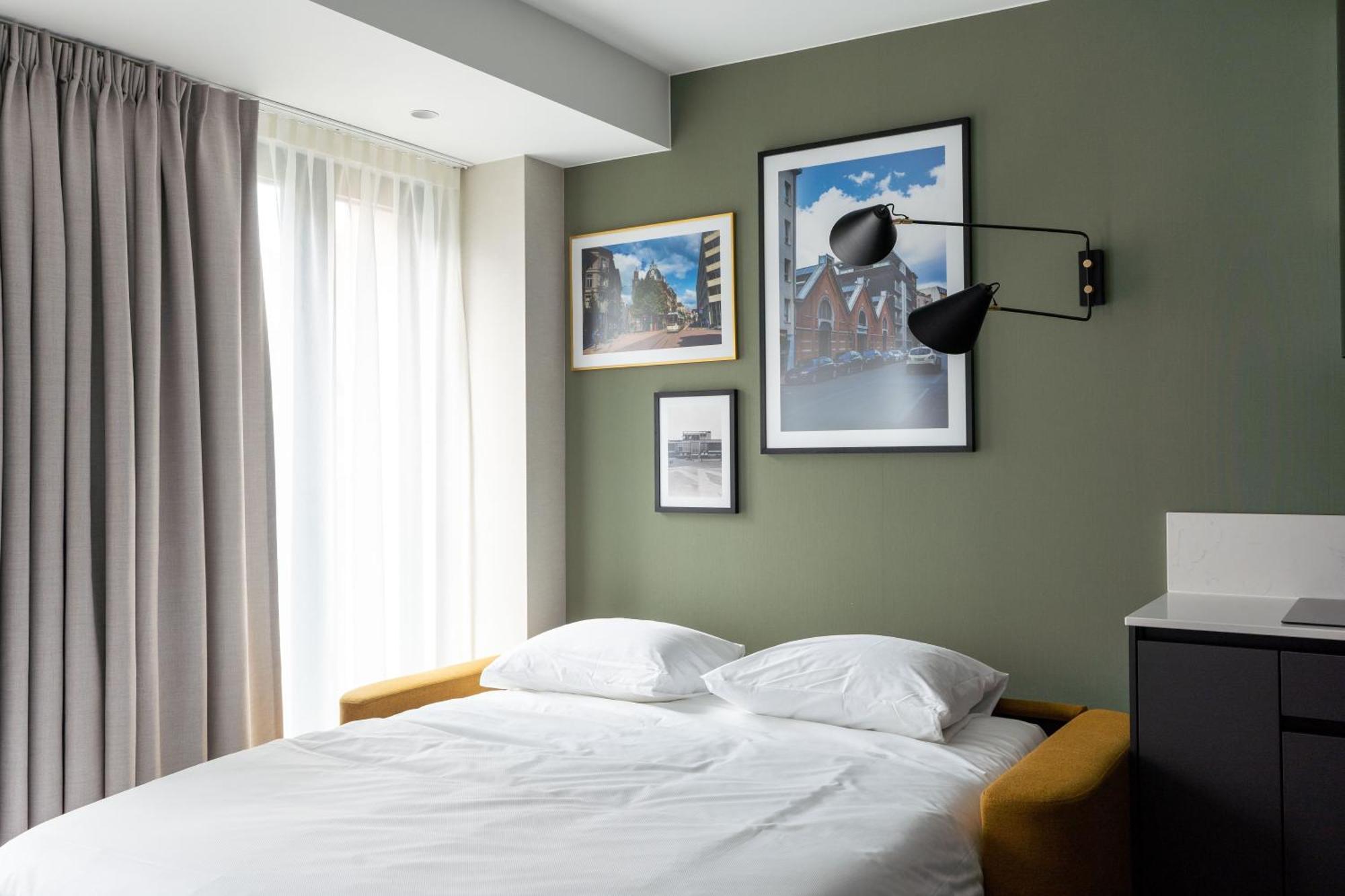 Aparthotel YAYS Antwerp Opera Exterior foto