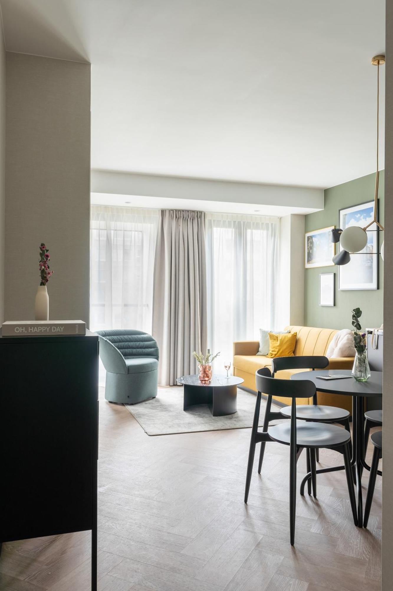 Aparthotel YAYS Antwerp Opera Exterior foto